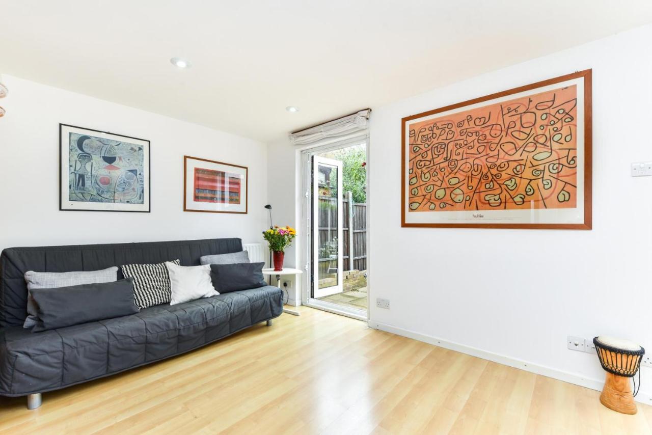 Apartament Modern 4 Bedroom Terraced House By The Thames *