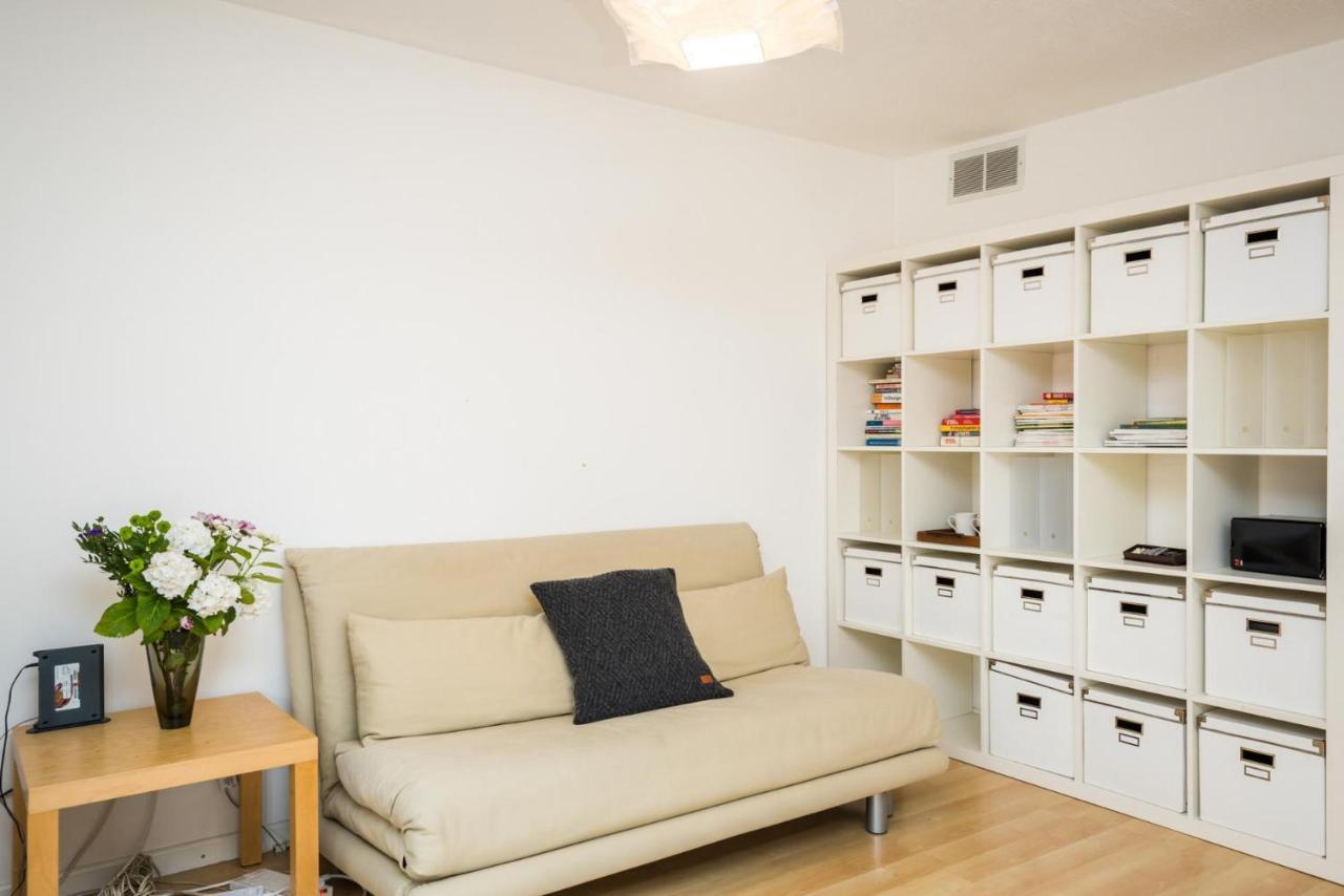 Apartament Modern 4 Bedroom Terraced House By The Thames